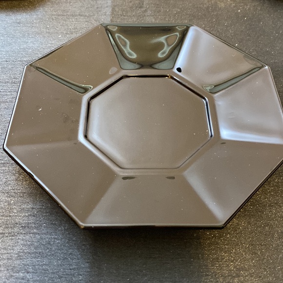 Set of 4 Octome Black Glass Cup and Saucer - Picture 7 of 9